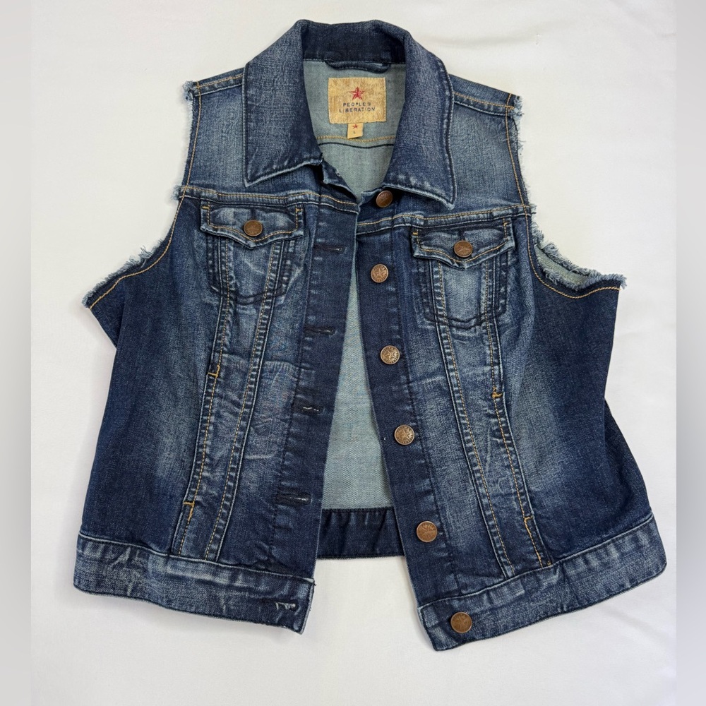 People's Liberation Distressed Denim Vest Frayed Denim Vest Sleeveless Large